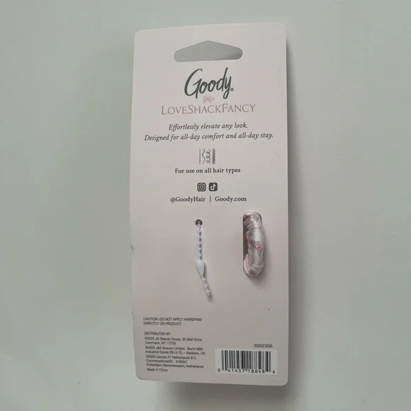 Goody x LoveShackFancy Medium Satin Claw Clip - Picture 3 of 4